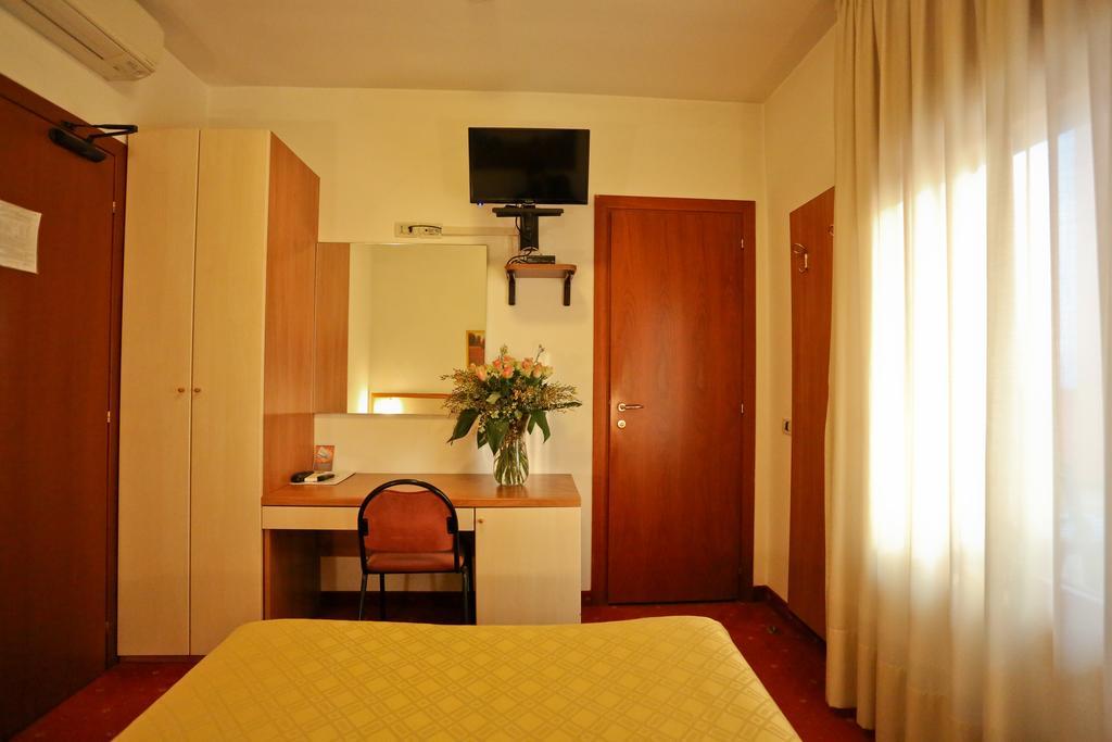 Hotel Due Ragni Villorba Ngoại thất bức ảnh