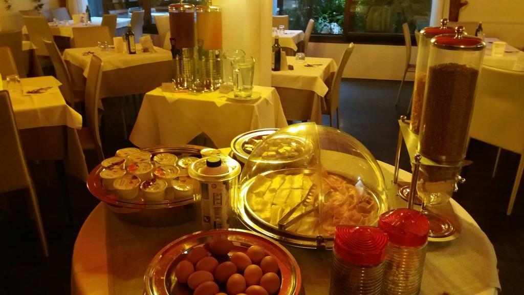 Hotel Due Ragni Villorba Ngoại thất bức ảnh